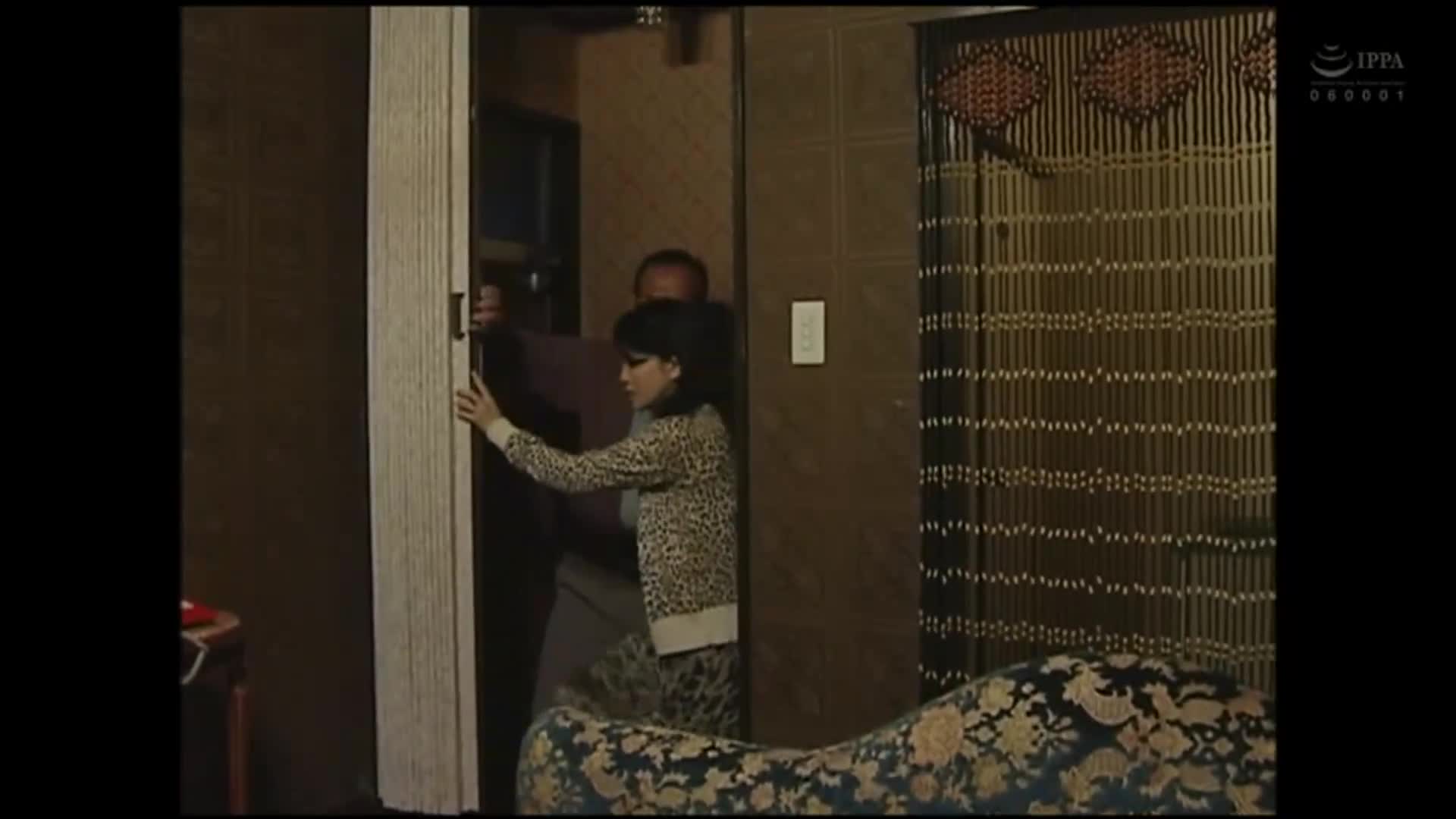 人妻亂髮 被突襲後亂了起來 啊～要來了 - AV大平台 - 中文字幕，成人影片，AV，國產，線上看