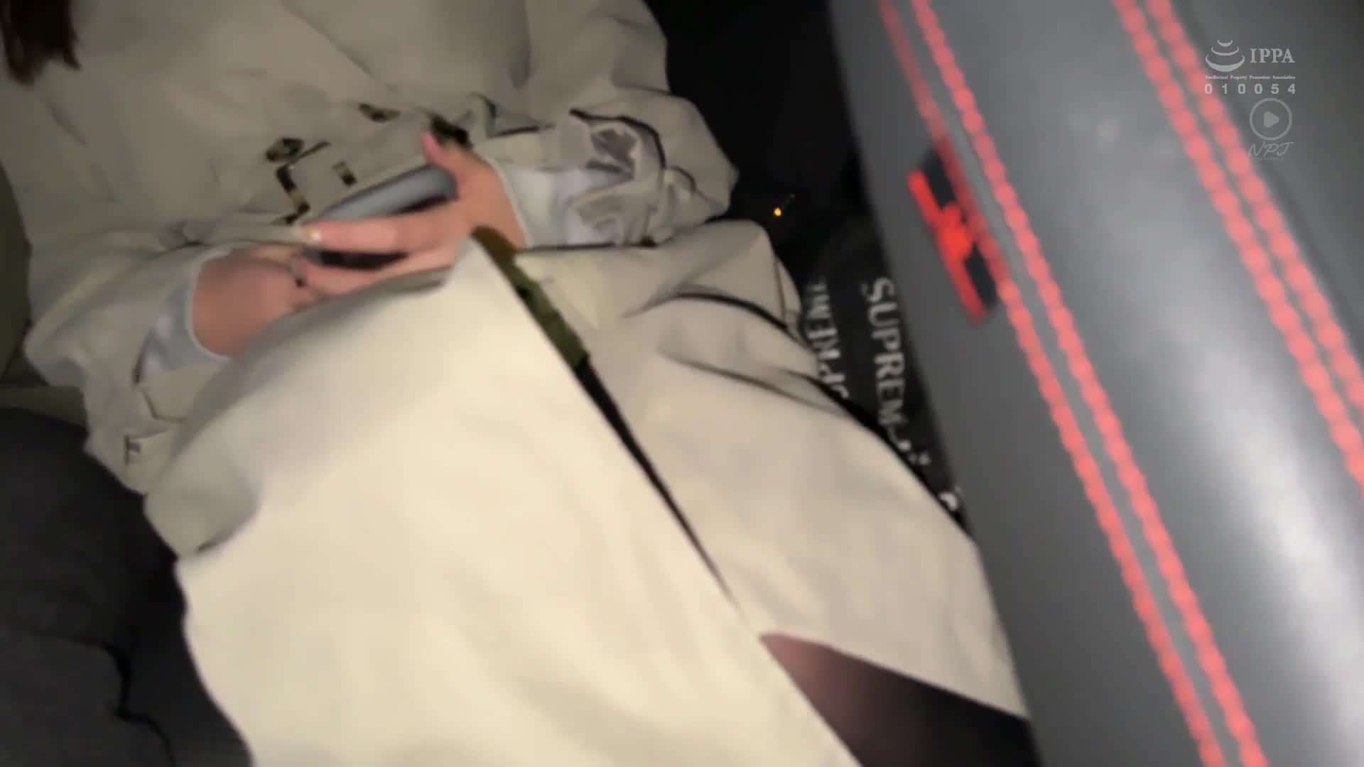 肌肉男子激烈的抽插讓巨乳不停地搖晃，在社交網站上引起熱烈討論！與巨乳男孩風格的女孩進行私下性愛，與硬梆梆的陰莖進行淫亂交換派對，連續六次射出超濃厚的精液中出！ - AV大平台 - 中文字幕，成人影片，AV，國產，線上看