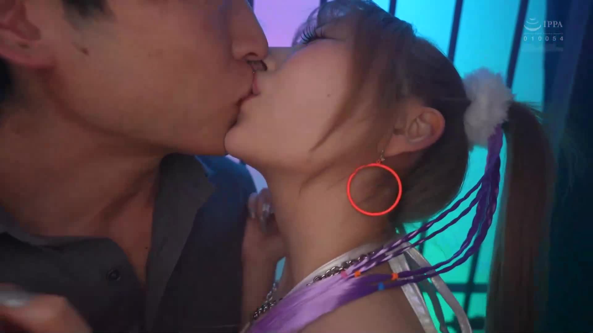 底無性慾強貪婪搖動屁股空空十發 巨臀肉感發情辣妹釘打騎乘位 淫蕩辣妹在危險期前誘惑性慾最大陽具立即連續內射 - AV大平台 - 中文字幕，成人影片，AV，國產，線上看