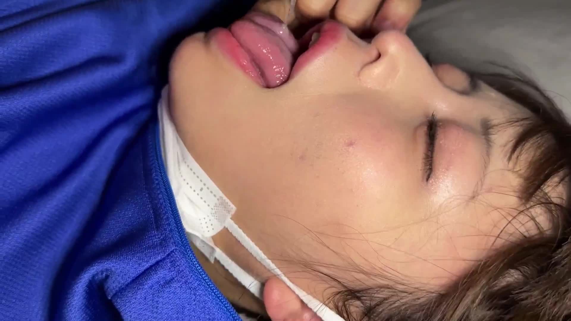 「前輩！不可以在中間這樣！！」練習後活力十足又開朗的女子網球部成員被淘氣的前輩帶走，發生了未經許可的內射事故。 - AV大平台 - 中文字幕，成人影片，AV，國產，線上看