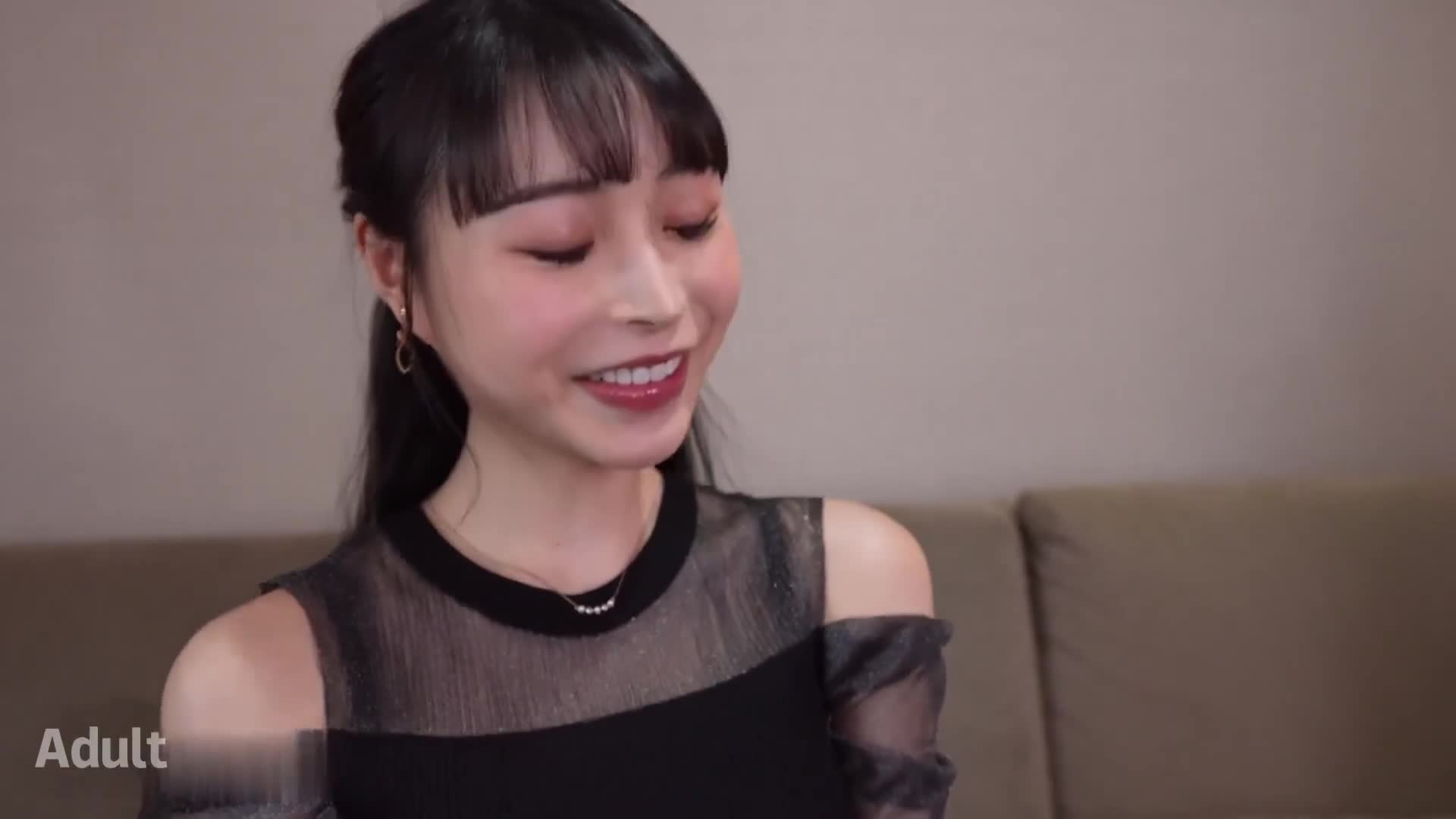 【色白纖細美巨乳妻】【失神高潮×背德內射】【成人背德內衣性愛】色白纖細的巨乳美人妻登場了！！！乳頭和腳底都能讓她高潮！敏感體質讓她失神高潮！？？對已經很久不見的陰莖一直高潮不斷♪♪♪最後當然是滿滿的內射！！！！！【結婚六年古林真菜28歲】#26 - AV大平台 - 中文字幕，成人影片，AV，國產，線上看