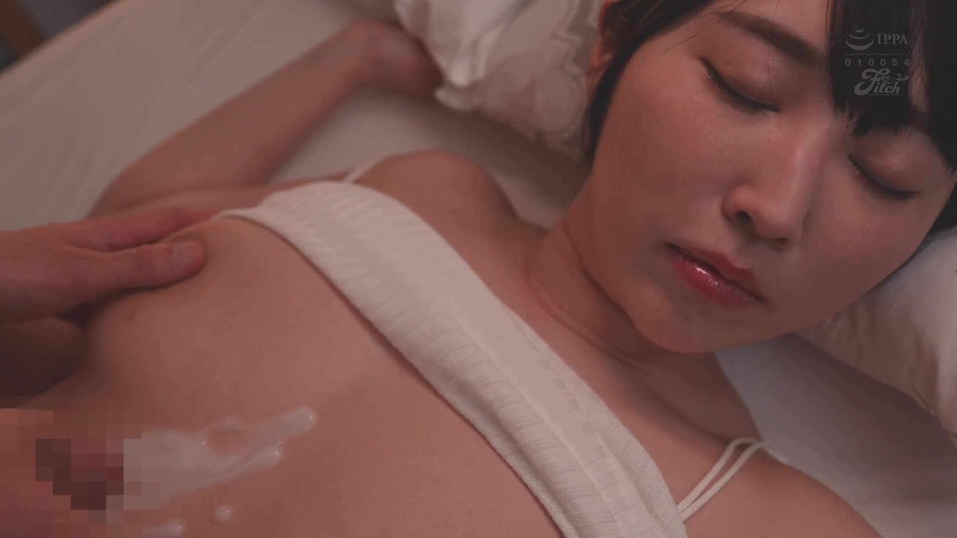 禁斷的NTR性愛同人漫畫被拍攝成影片！實景版 我對兄嫁的身體感到在意…。松本菜奈實 - AV大平台 - 中文字幕，成人影片，AV，國產，線上看