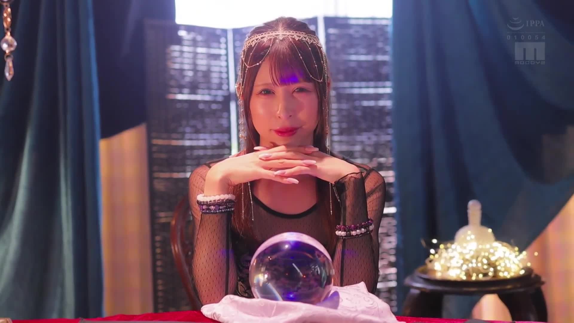 乳頭緊繃的巨乳占卜師的誘惑，用勃起的陽具占卜媽媽的妖艷口交，扭動腰部擺動騎乘位＆淨化抱持乳交，被邪念精液擠出，被導引開運的我。有岡美羽 - AV大平台 - 中文字幕，成人影片，AV，國產，線上看