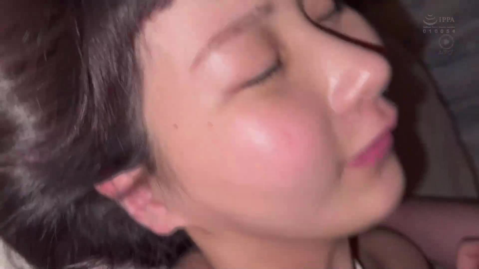 素樸眼鏡巨乳與性慾相配，我被自我性慾所吞噬，整晚被痴女調戲。 - AV大平台 - 中文字幕，成人影片，AV，國產，線上看