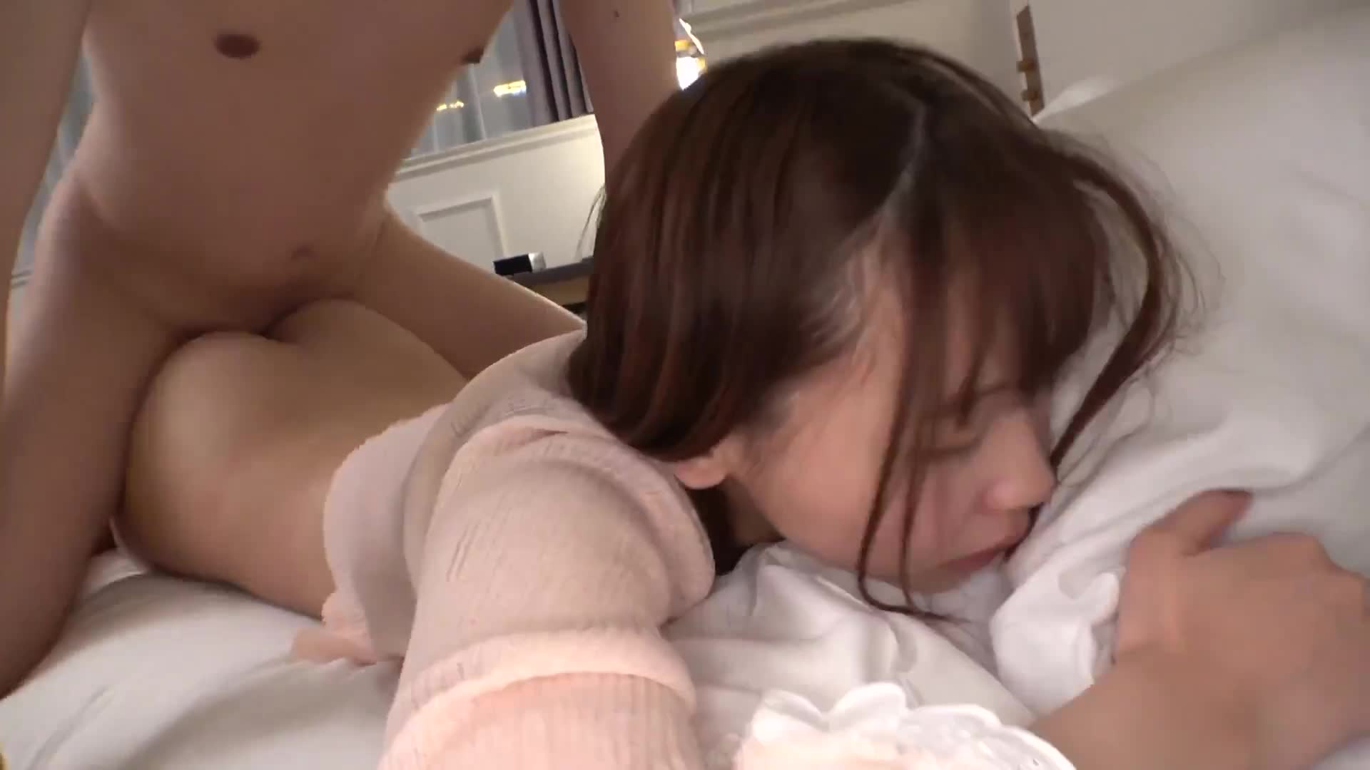 在銀座彈吉他的家伙要小心啦www性慾激起警報已發布，除了彈吉他，還用手淫演奏交響曲！這位現代有趣的女孩！！真的很軟派，初次拍攝。2244 - AV大平台 - 中文字幕，成人影片，AV，國產，線上看