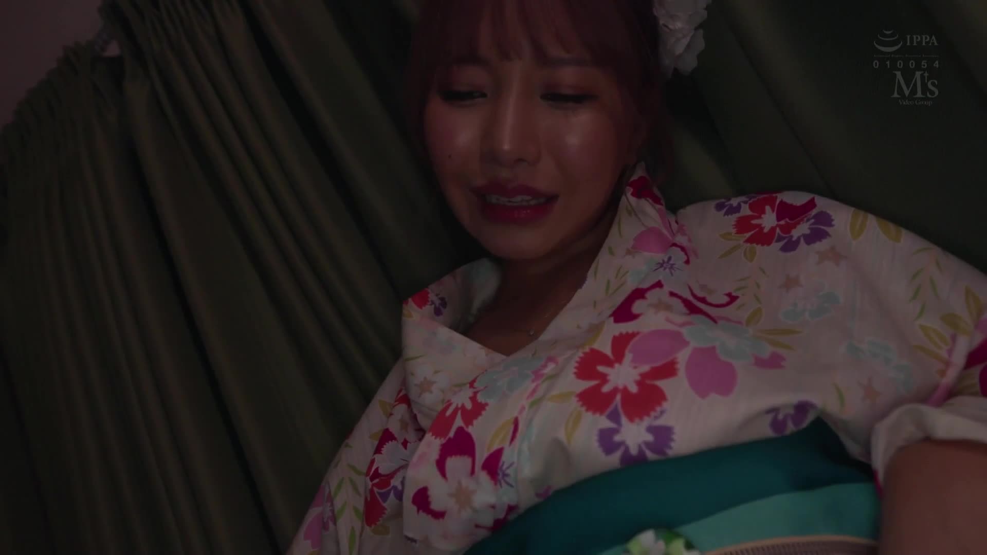 親友的姐姐有點色情嗎？在親友不在時被黑皮膚的姐姐調教的夏日性愛回憶 - 流川莉央 - AV大平台 - 中文字幕，成人影片，AV，國產，線上看