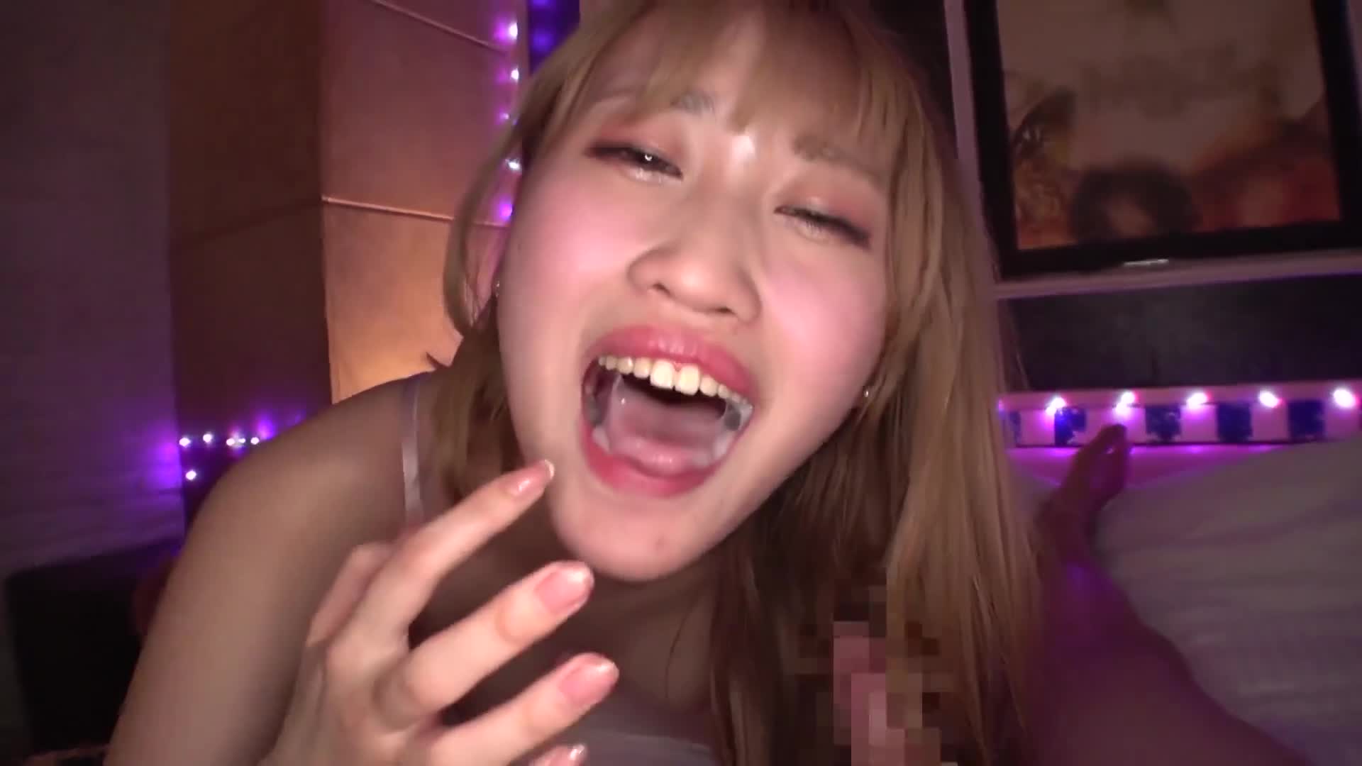 初次見面就要求生插及中出的危險纖瘦美女！皮膚雪白，胸部豐滿天然。這種事拒絕不了啦w「反正要做就射裡面？」 - AV大平台 - 中文字幕，成人影片，AV，國產，線上看