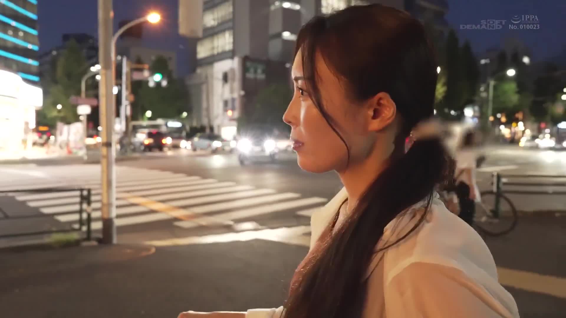 人一倍敏感的乳頭是餵養兒子母乳的證明。 結婚18年，居住在中部地區的大學生母親 奧井美郷42歲 AV出道 - AV大平台 - 中文字幕，成人影片，AV，國產，線上看