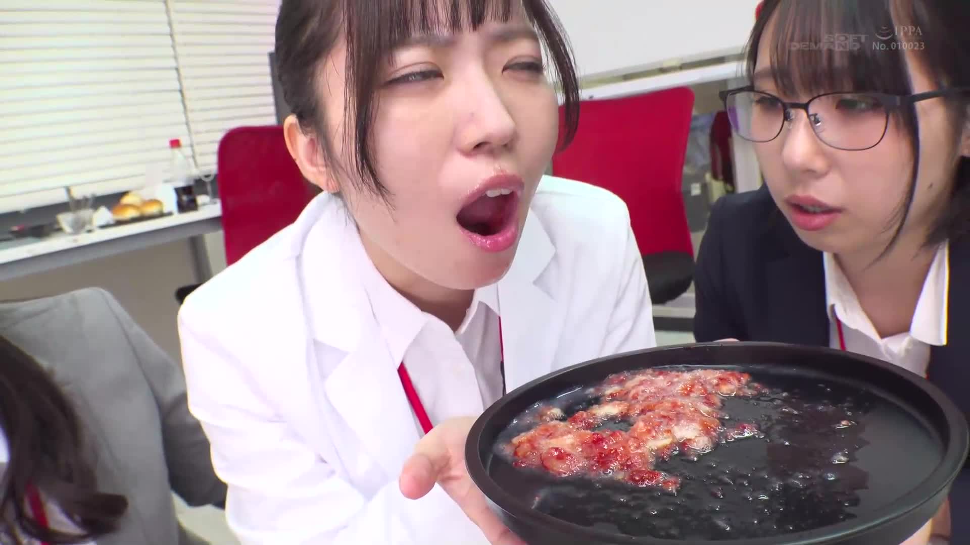 SOD女子社員真誠檢證，哪種食物最適合搭配精液？46種濃密精子飽足咀嚼享受的味蕾，一口一口飲下美味溶合的食物實驗—SOD性科學實驗室報告23 - AV大平台 - 中文字幕，成人影片，AV，國產，線上看