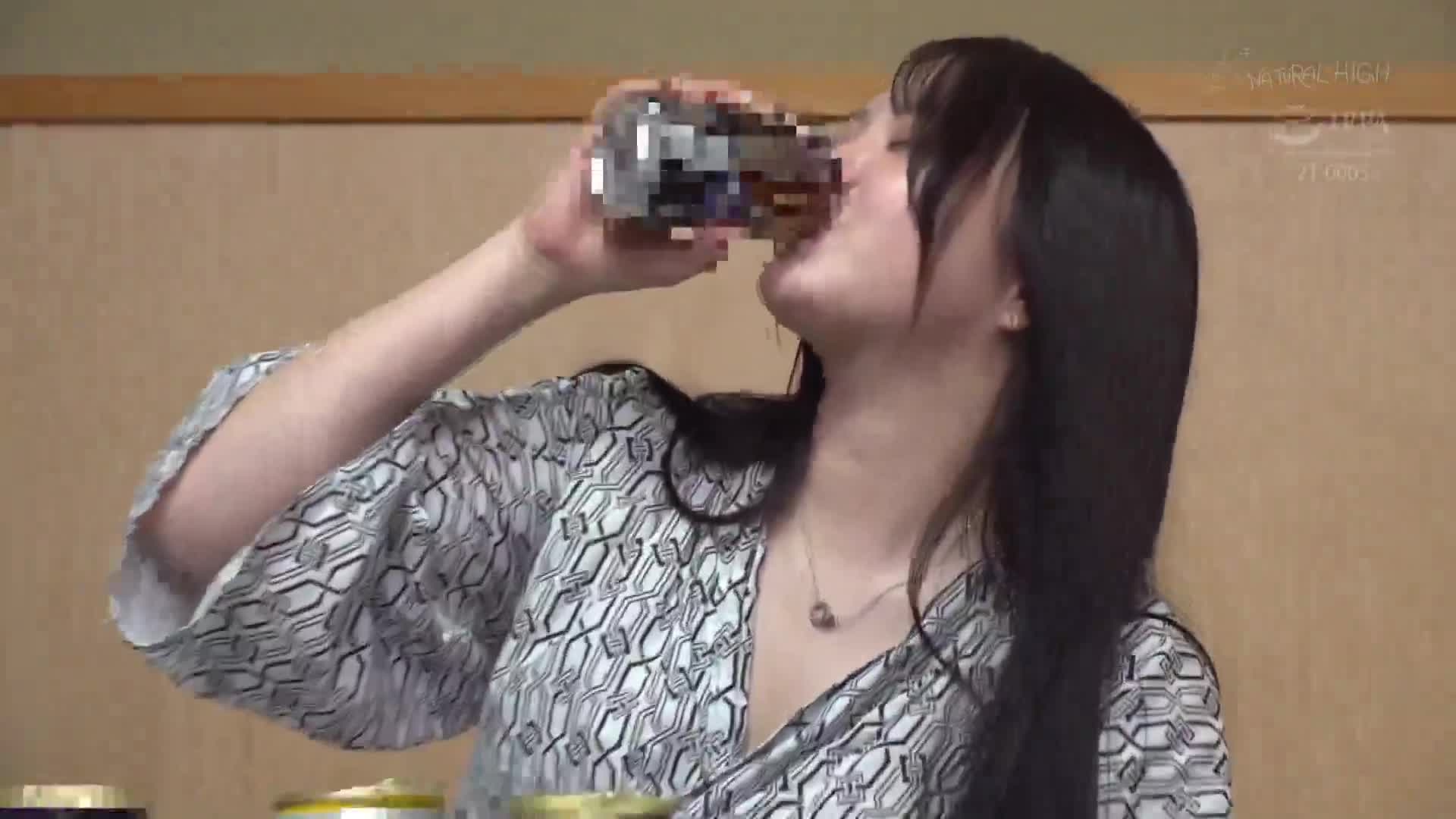 [AI解碼版]溫泉旅館裡遇見的巨乳女被熟練手指弄得高潮不斷，被一群性經驗豐富的老色鬼串刺，惡劣的宴會2 - AV大平台 - 中文字幕，成人影片，AV，國產，線上看