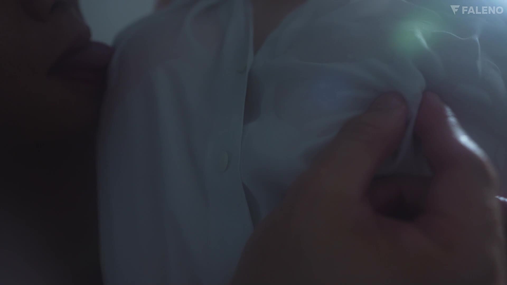 隔壁的變態老頭透過玩弄乳首勾引了美巨乳妻 女神純 - AV大平台 - 中文字幕，成人影片，AV，國產，線上看