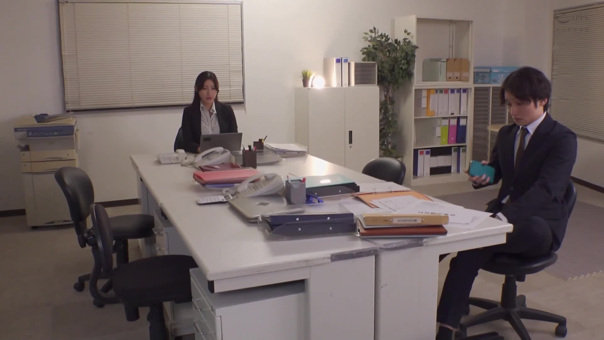 [AI解碼版]追趕女上司的陰蒂，用吸引器吸吮它，堅持不放開，持續粘附刺激，讓敏感的陰蒂一直被刺激，撩弄、弄玩、搓捻，讓雙膝發抖、噴出潮水，將其變成渴望高潮的淫蕩雌性 森澤佳奈 - AV大平台 - 中文字幕，成人影片，AV，國產，線上看